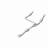MagnaFlow Direct Fit Catalytic Converter 2011-2014 Express 1500 4.3L Underbody - 52134