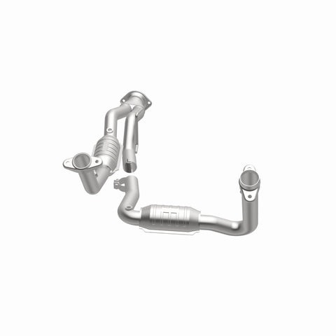 MagnaFlow Direct Fit Catalytic Converter 07-08 Jeep G/C OEM - 49444