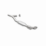 MagnaFlow Direct Fit Catalytic Converter 97-98 Ford Trucks 5.4L - 447130