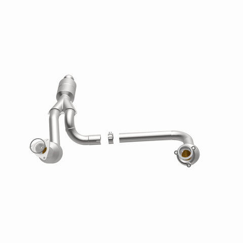 MagnaFlow Conv Direct Fit 14-16 GMC Sierra 1500 V6 4.3L - 52642
