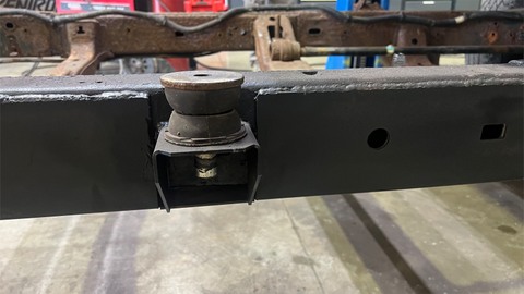 Rust Buster 2004-2012 Chevy Colorado & GMC Canyon Center Cab Body Mount - RB7508