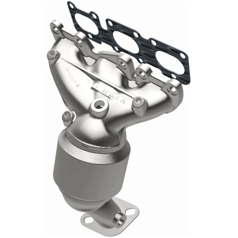 MagnaFlow Direct Fit Catalytic Converter 13-14 Santa Fe 3.3L Manifold - 52787