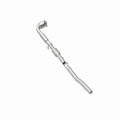MagnaFlow 12-23 Volkswagen Beetle L4 2.0L OEM Underbody Direct-Fit Catalytic Converter - 52281