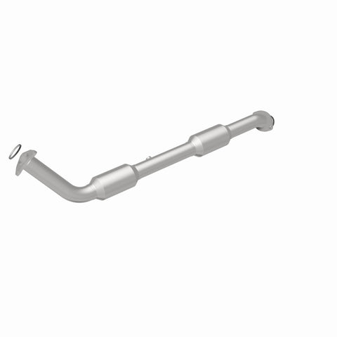 MagnaFlow Conv Direct Fit 13-15 Land Cruiser 5.7 - 52632