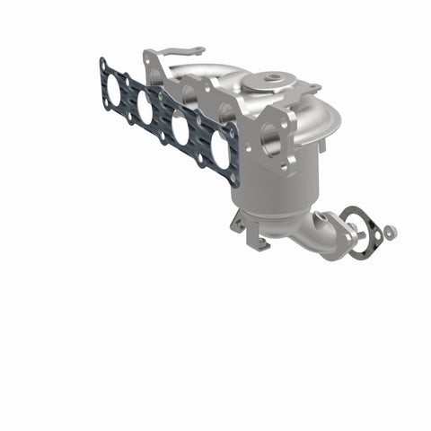 MagnaFlow Direct Fit Catalytic Converter 13-16 Hyundai Santa Fe Sport 2.4L Manifold - 52775