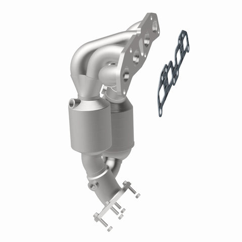 MagnaFlow OEM Grade 07-12 Nissan Sentra L4-2.5LGAS Direct Fit Federal Catalytic Converter - 51591