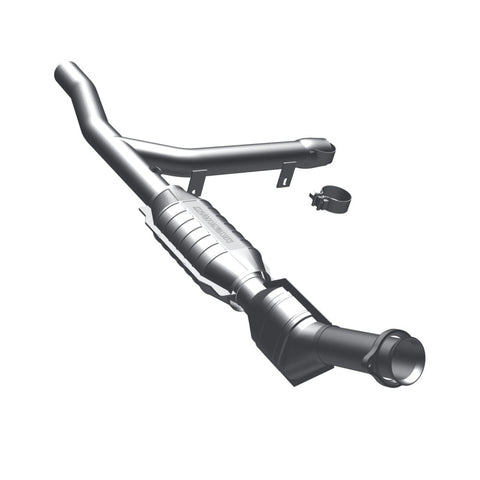 MagnaFlow Conv DF 97-98 Ford Trucks 4.2L - 447132