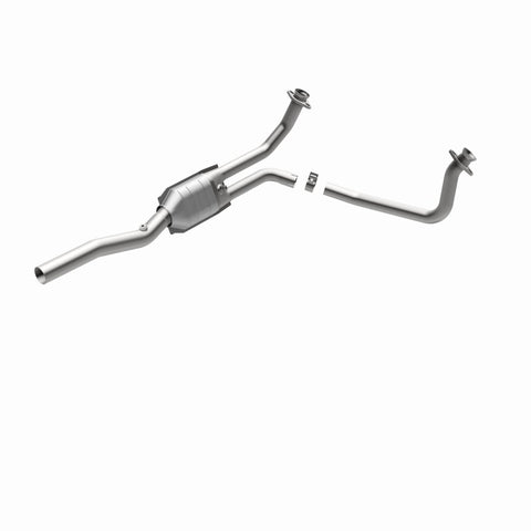 MagnaFlow Direct Fit Catalytic Converter 96-97 Dodge B1500/B2500/B3500 V8 Underbody - 4451296