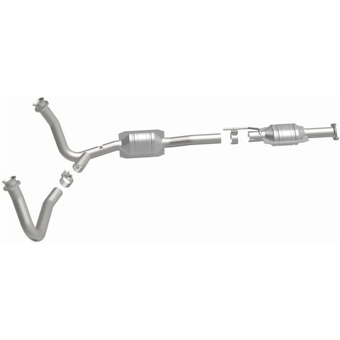 MagnaFlow Direct Fit Catalytic Converter 96-97 Ford Aerostar 4.0L - 93326