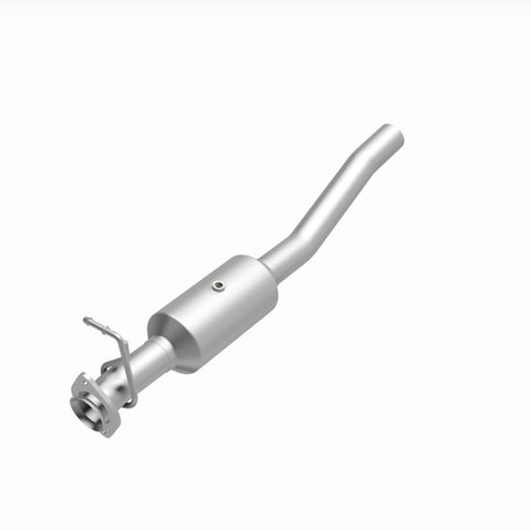 MagnaFlow 16-19 Ford F-53 V10 6.8L Underbody Direct-Fit Catalytic Converter - 280447