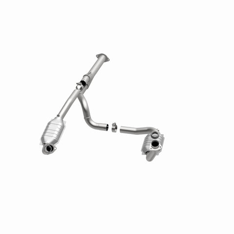 MagnaFlow Direct Fit Catalytic Converter 2002 Chevy E 1500 Van 4.3L - 51510