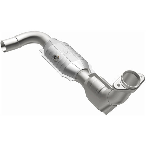 MagnaFlow Direct Fit Catalytic Converter 99-00 Ford Exped 4.6L - 51278