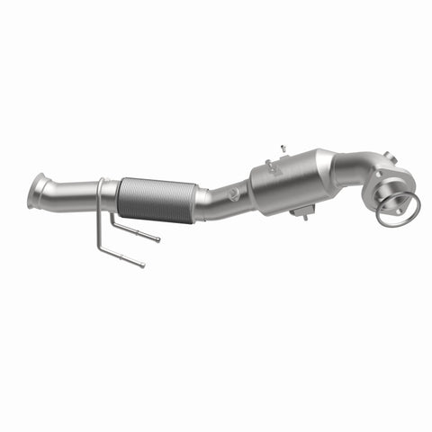 MagnaFlow Direct Fit Catalytic Converter 16-17 Ford Focus 2.3L Underbody - 21-427
