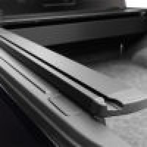 Retrax 08-16 Super Duty F-250-350 Short Bed RetraxPRO XR - T-80362