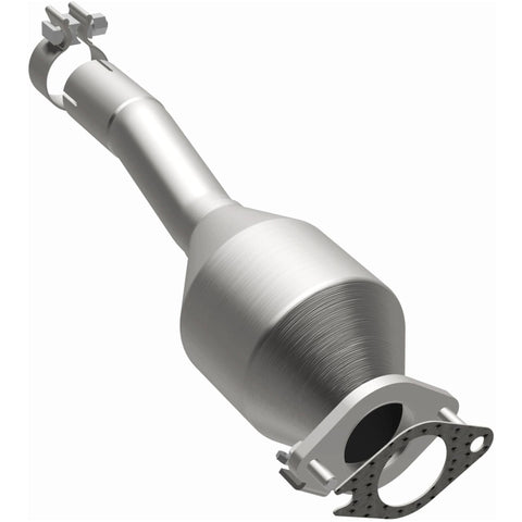 MagnaFlow 10-13 Ford Transit Connect 2.0L Calif Grade CARB Compliant Direct-Fit Catalytic Converter - 557270