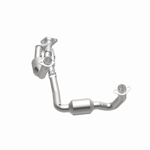 MagnaFlow 05-06 Jeep Grand Cherokee 5.7L Direct Fit Catalytic Converter - 4651709