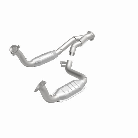 MagnaFlow Direct Fit Catalytic Converter 03-06 Chevy SSR 5.3/6.0 OEM - 49580