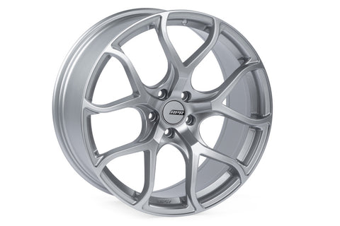 APR A01 Flow Formed 20x9.0 / 5x112 / ET42 / 66.5mm Bore / Silver Wheel - WHL00008
