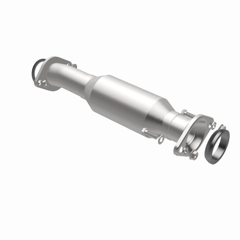 MagnaFlow Direct Fit Catalytic Converter 06-07 Mazda 6 2.3L OEM Underbody - 21-311