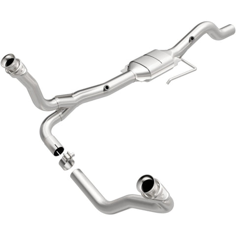 MagnaFlow Direct Fit Catalytic Converter 00-03 Durango 4WD OEM - 49472