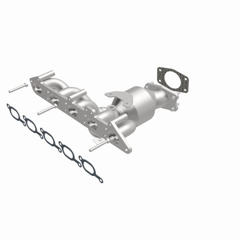 MagnaFlow Direct Fit Catalytic Converter 01-05 Volvo S60 2.4L / V70 2.4L - 24425