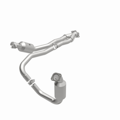 Magnaflow Conv DF 2015-2017 Transit-150 V6 3.5 OEM Underbody - 21-710