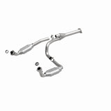 MagnaFlow Direct Fit Catalytic Converter 2002 Chevy E 1500 Van 4.3L - 51510