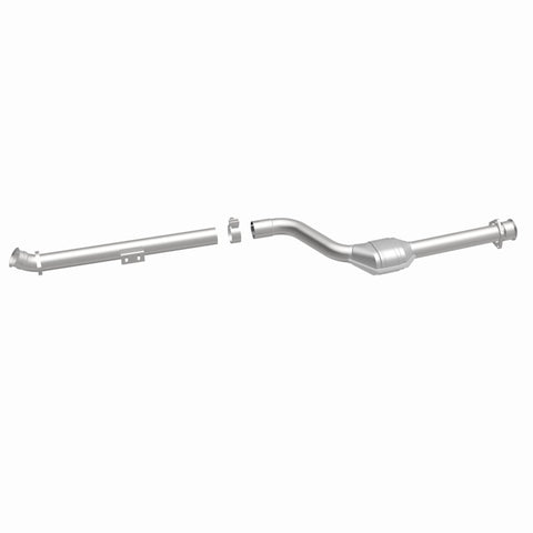 MagnaFlow Direct Fit Catalytic Converter 03-05 Mercedes C230 1.8L - 51592