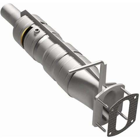 MagnaFlow 09-17 Ford F53 V10 6.8L Underbody Direct Fit Catalytic Converter - 280436