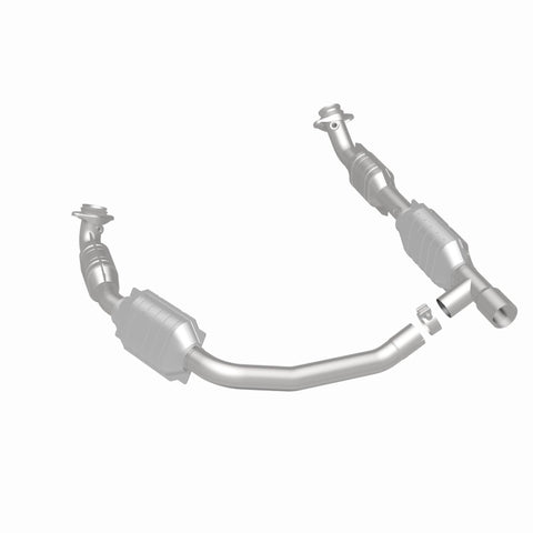 MagnaFlow Direct Fit Catalytic Converter Ford E350 Van 06 5.4L OEM - 49439