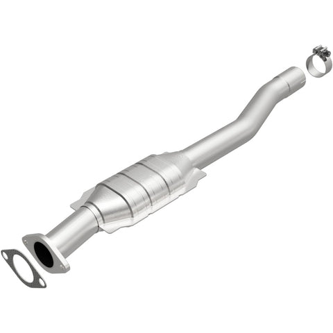 MagnaFlow Direct Fit Catalytic Converter 2011-2012 EQUINOX 3.0L Underbody - 52103