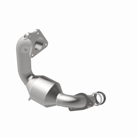 MagnaFlow Direct Fit Catalytic Converter 2011-2015 Juke L4 1.6 OEM Underbody - 52438