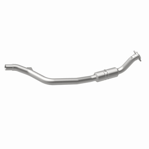 MagnaFlow 11-14 Chrysler 300 / Dodge Challenger/Charger 3.6L Direct Fit Catalytic Converter - 52100