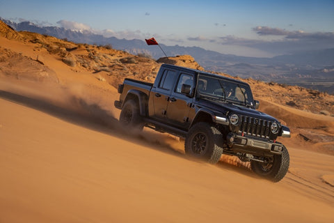 Fox 2019+ Jeep Gladiator JT 2.0 Perf Series 11.2in Smooth Body IFP Rear Shock / 2-3in Lift - 985-24-220