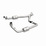 MagnaFlow Direct Fit Catalytic Converter 2002 Ford E-Series Vans 5.4L - 447378