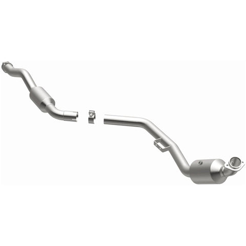 MagnaFlow Direct Fit Catalytic Converter OEM 2007 Mercedes-Benz E350 Underbody - 67.5in Length - 5411665