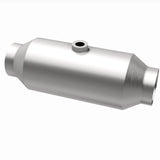 MagnaFlow Universal Catalytic Converter 2.5in CA Spun Mid-Bed - 4651356