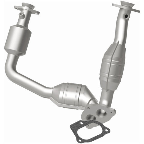 MagnaFlow Direct Fit Catalytic Converter 03-04 Ranger 3.0L OEM - 49440