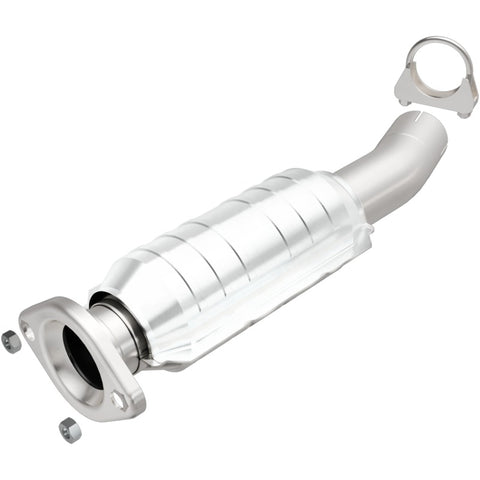 MagnaFlow Direct Fit Catalytic Converter 04 Toyota Sienna 3.3L - 49099