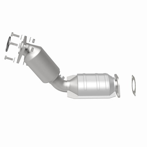 MagnaFlow Direct Fit Catalytic Converter 08-13 Infiniti G37 V6-3.7LGAS 2.25in Dia - 551143