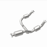 MagnaFlow 2021 Chevrolet Express 2500 4.3L Underbody Direct-Fit Catalytic Converter - 280429