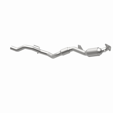 MagnaFlow 11-15 Touareg V6 3.6 Direct Fit Converter OEM Underbody - 52410