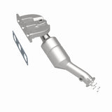 MagnaFlow Direct Fit Catalytic Converter BMW 5 01-03 Rear OEM - 49773