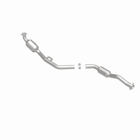 MagnaFlow Conv Direct Fit OEM 2007 Mercedes-Benz E350 Underbody - 67.5in Length - 5411665