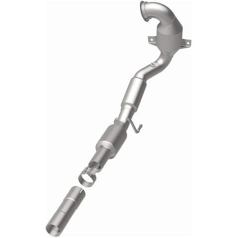 MagnaFlow Direct Fit Catalytic Converter 15-17 Volkswagen Golf / GTI - 21-581