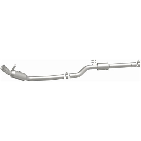 MagnaFlow Direct Fit Catalytic Converter 2013-2017 SL550 V8 4.6 OEM Underbody - 21-571
