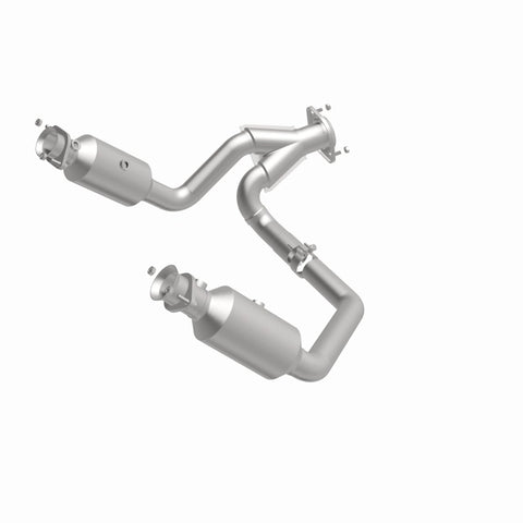 MagnaFlow 19-24 Ram 1500 5.7L OEM Grade Federal/EPA Compliant Direct-Fit Catalytic Converter - 280307