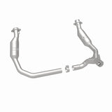 MagnaFlow Direct Fit Catalytic Converter 06-07 Ram 1500 4.7L Underbody - 52291