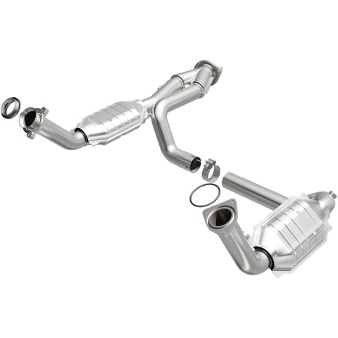 MagnaFlow Conv DF 02-06 Cadillac Escalade / 02-06 Chevy Avalanche 5.3L Dual Conv Y-Pipe Assembly 2WD - 93419