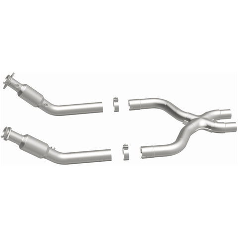 MagnaFlow 13-14 Ford Mustang 5.8L OEM Underbody Direct Fit EPA Compliant Catalytic Converter - 21-625